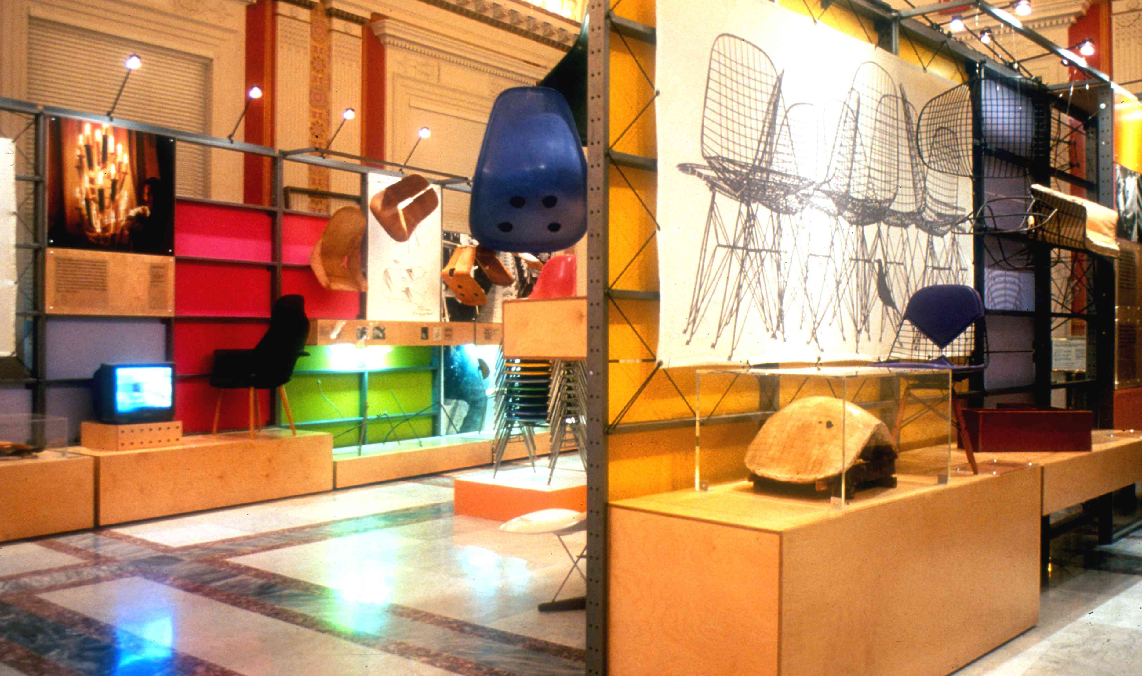 THE WORLD OF CHARLES AND RAY EAMES HplusF Design Lab   P3YbQHS4UiQID9gAsOW3Q 1 